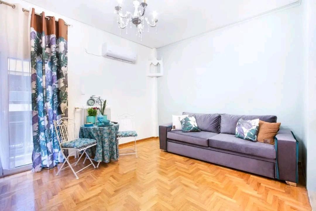 The House Οf Abunance Near Downtown 아테네 외부 사진